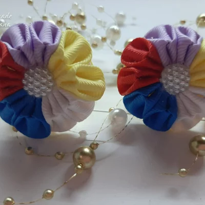 Kanzashi rainbow marshmallow-type flower hair ties – Set of 2 hair ties