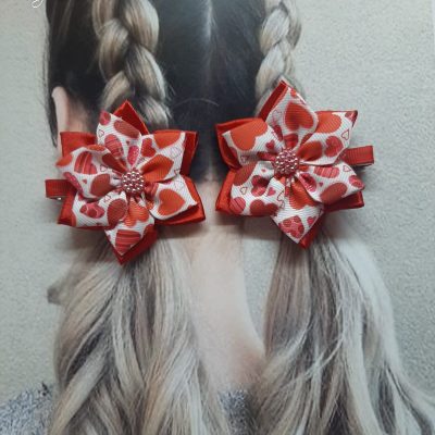 Kanzashi flower-shaped hair clips – Set of 2 hair clips
